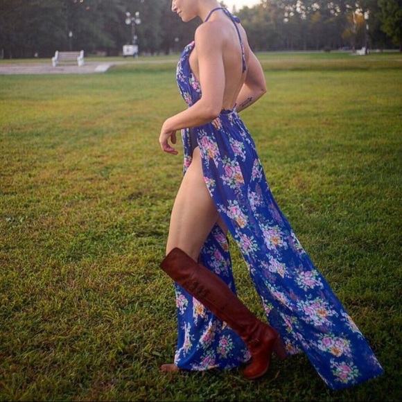 FEMME Floral Halter Gown - Picture 2 of 8